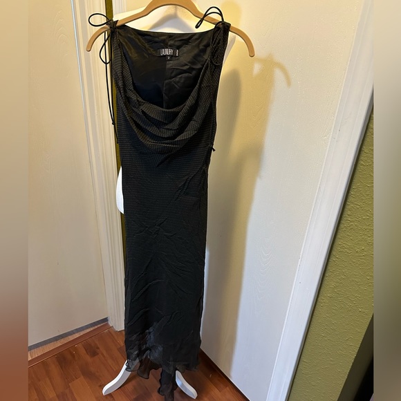 Black dress with little tan polka dots - Picture 1 of 6